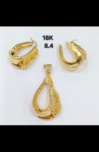 18k Gold Earrings